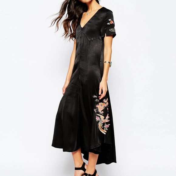 Somedays Lovin Zed Maxi Dress in Satin with Embroidered Back - Picture 3 of 8